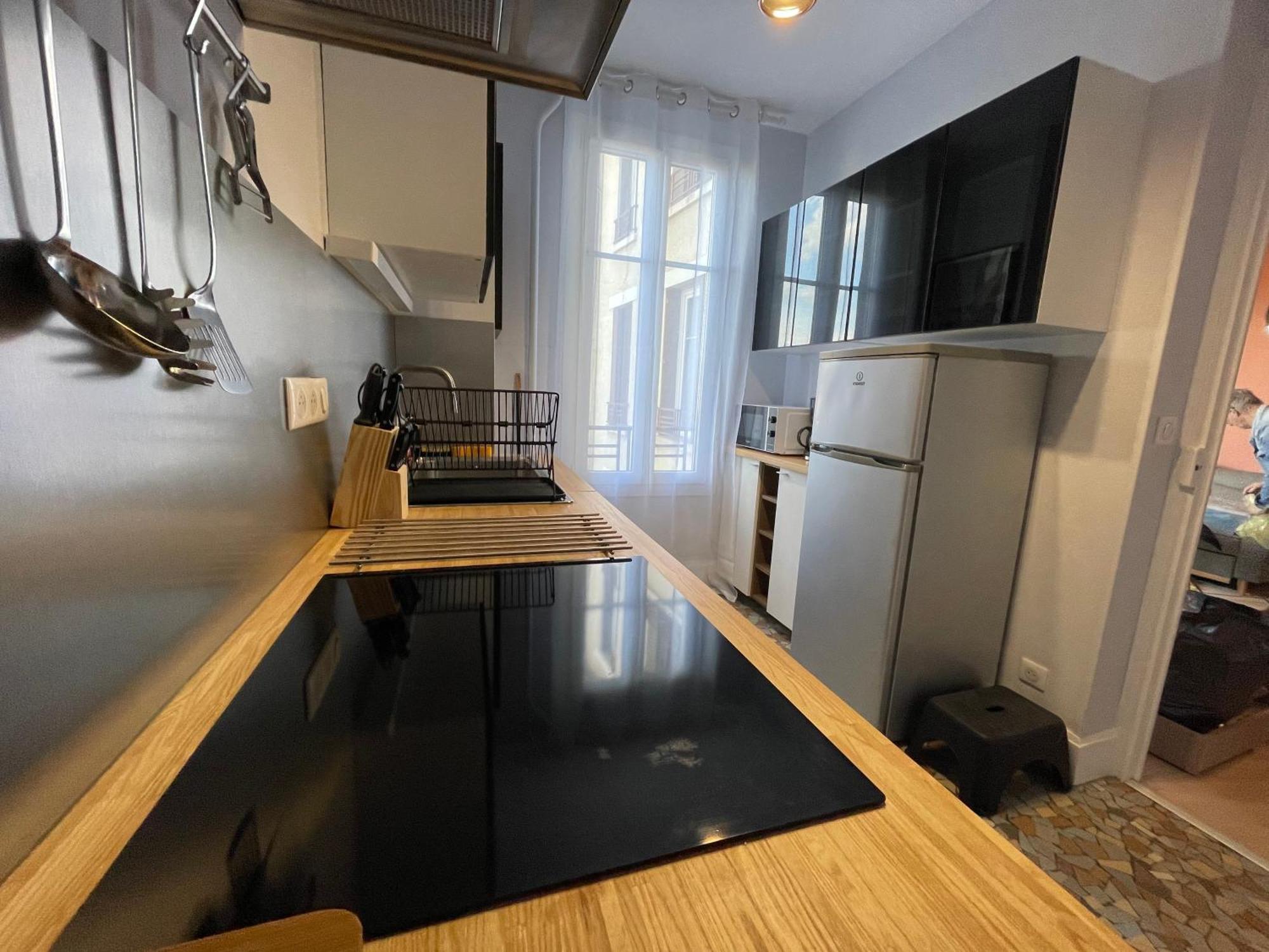 Le Treize Au Coeur Du Bouchon Apartment Троа Екстериор снимка